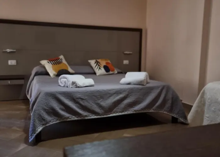 Dimora Costa Del Sole بيت ضيافة *